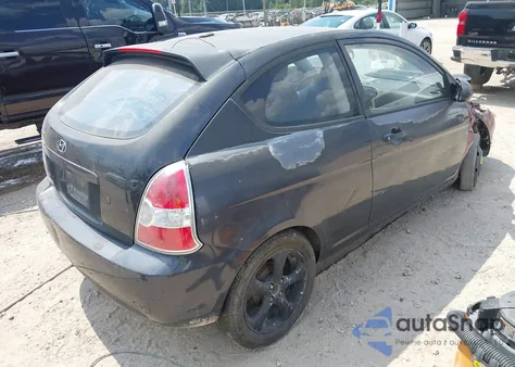 2009 Hyundai Accent Gs z USA, uszkodzony, nr VIN KMHCM36C89U114687